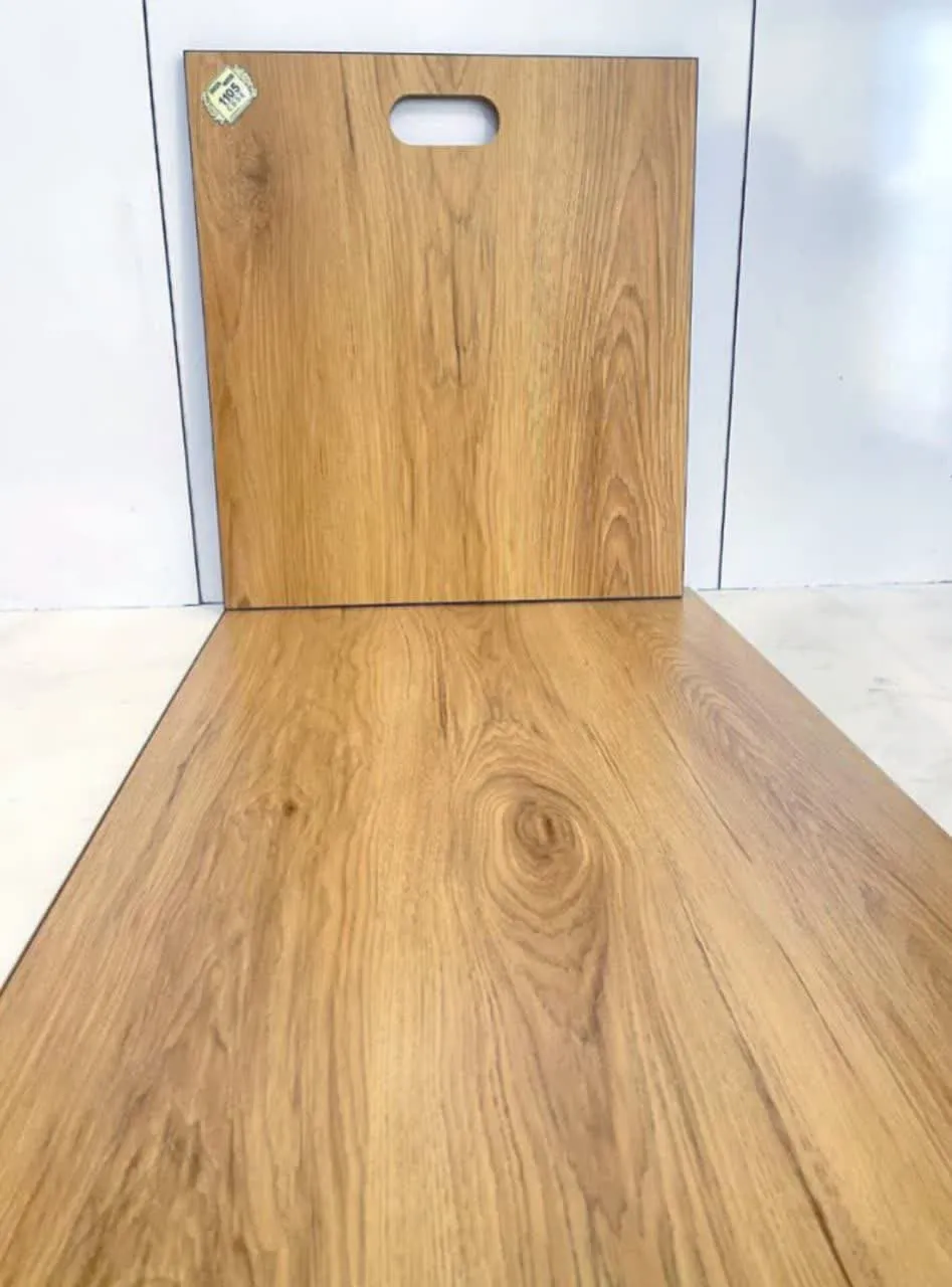 پارکت لمینت بلوط طلایی گرین وود دکوراسیون قلعه کاغذ دیواری