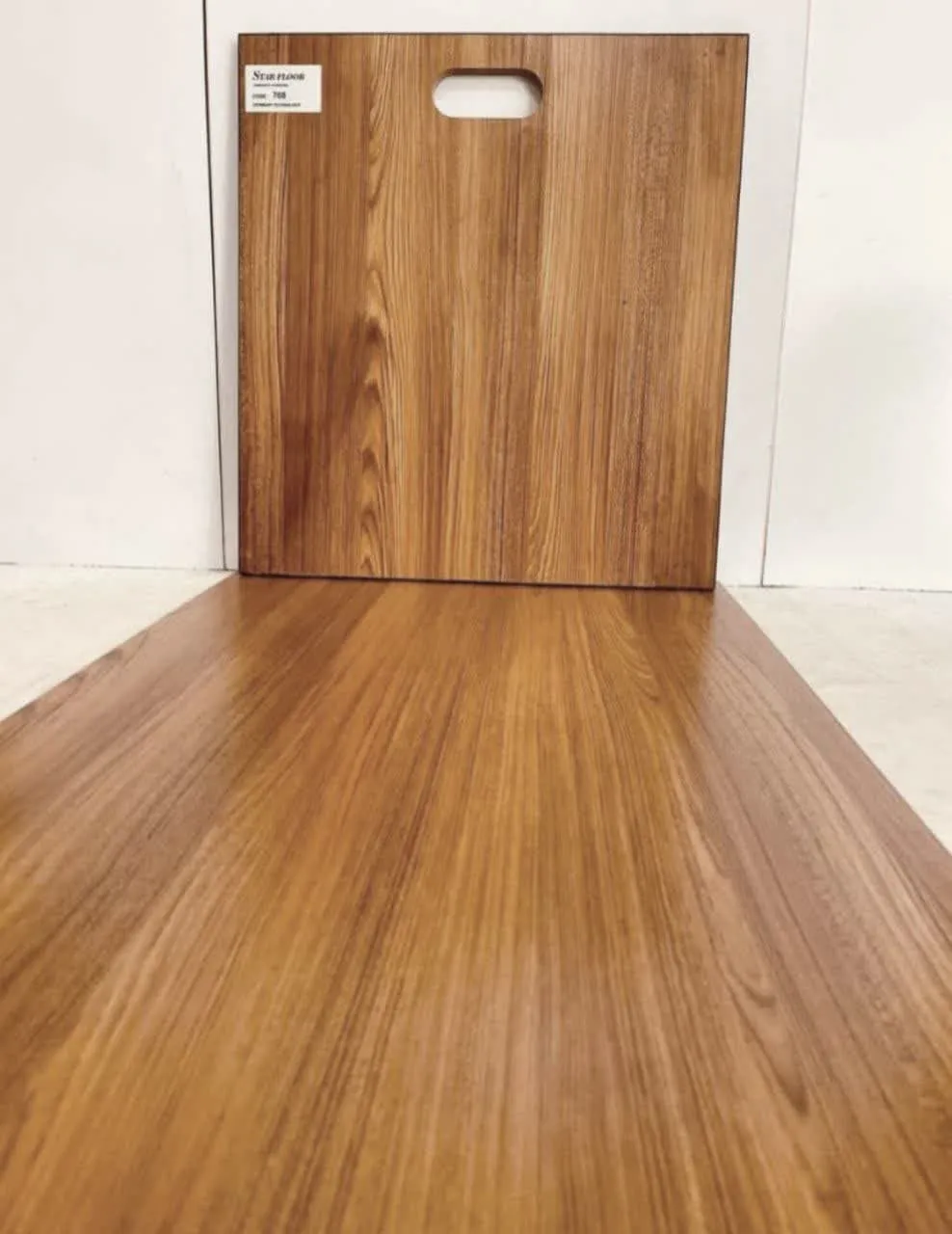 پارکت لمینت چوب روشن استار فلور دکوراسیون قلعه کاغذ دیواری