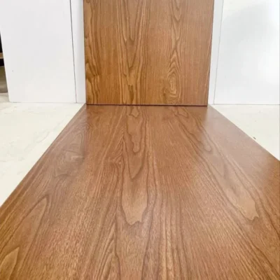 پارکت لمینت قهوه‌ای مسی استار فلور دکوراسیون قلعه کاغذ دیواری