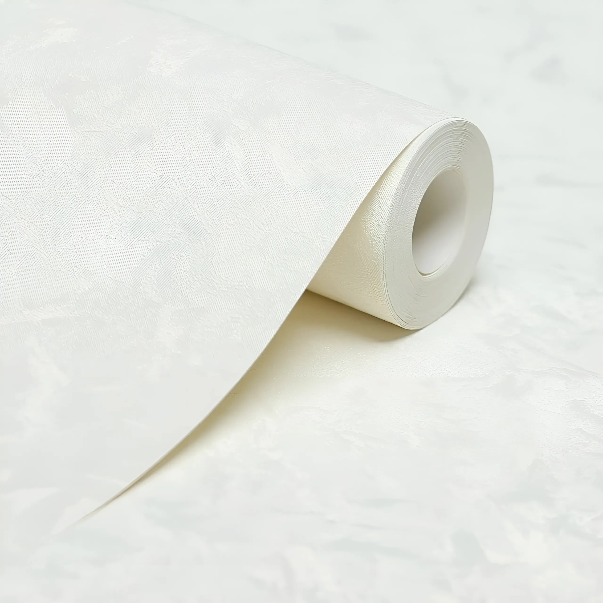 کاغذ دیواری پتینه ساده سفید کرم روشن مون دکوراسیون قلعه کاغذ دیواری