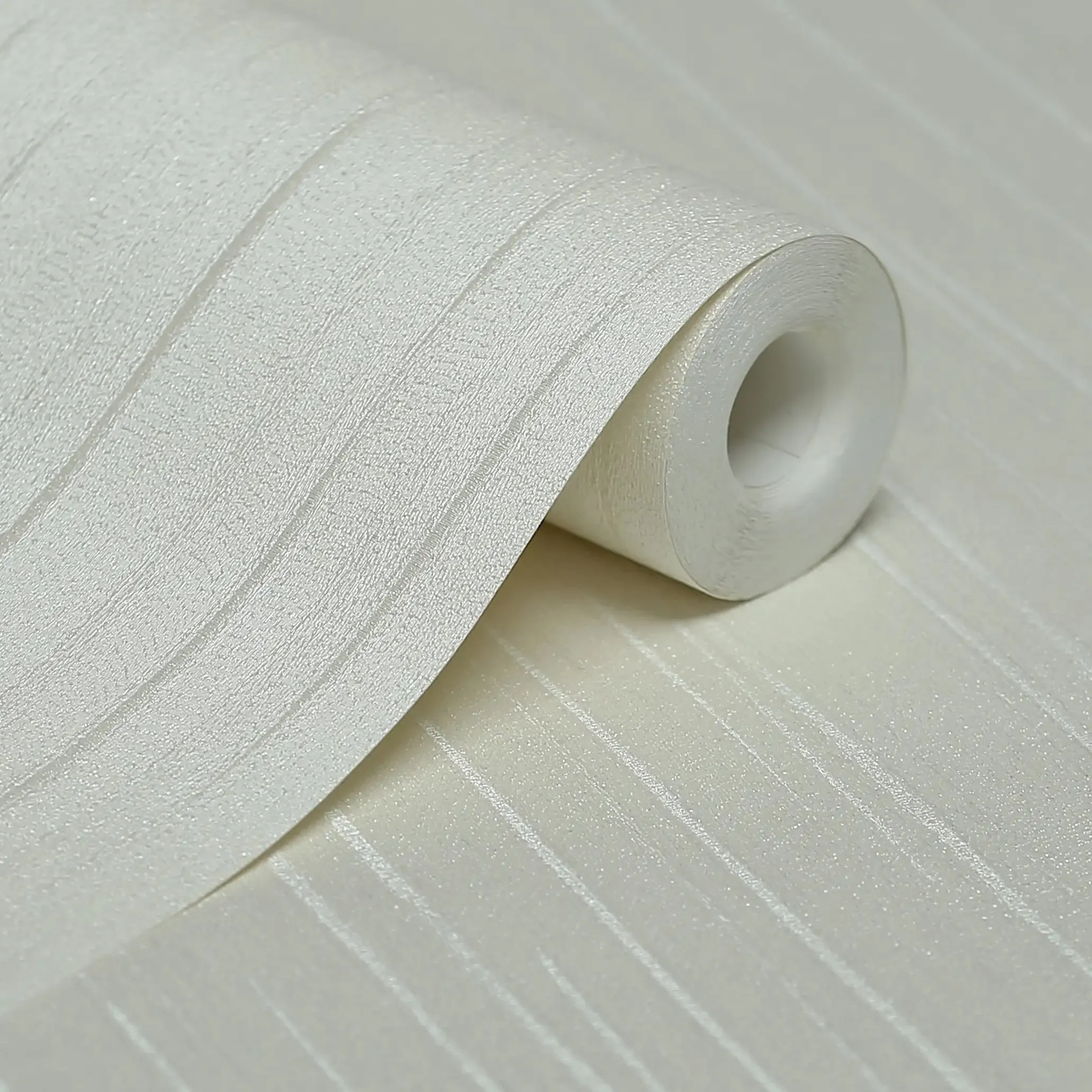 کاغذ دیواری ساده راه راه سفید کرم مون دکوراسیون قلعه کاغذ دیواری